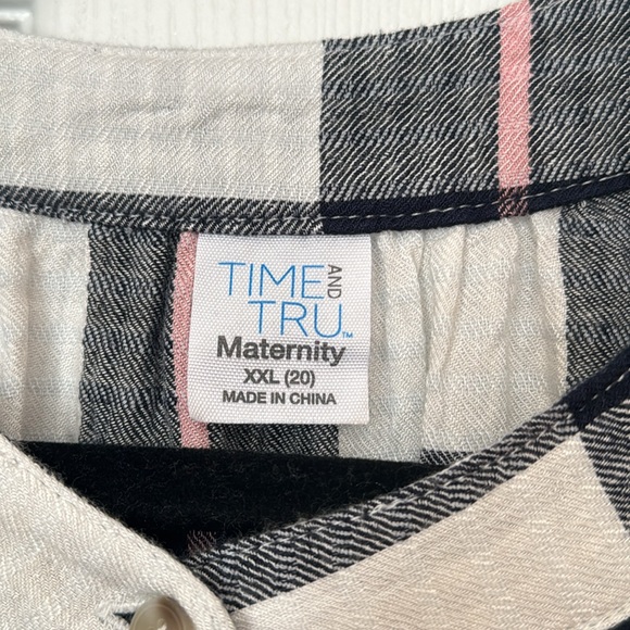 Time and Tru Maternity Long Sleeve Button Front Shirt Sz XXL - Picture 5 of 9